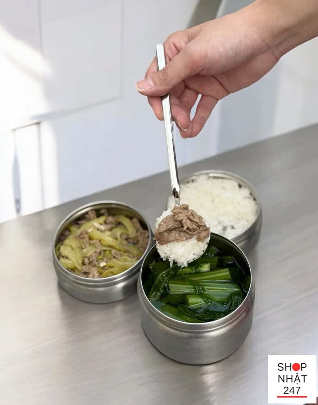 thia-an-pho-inox-304-loai-nao-dang-mua.webp